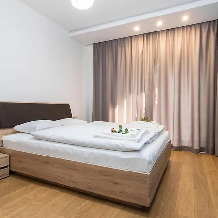 Cityheaven With Parking And Ac Krakow Exterior photo